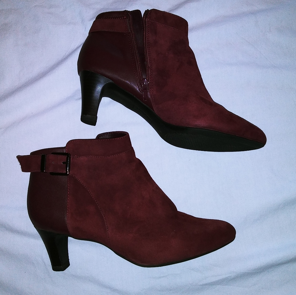 Cute Kitten heel Alfani booties